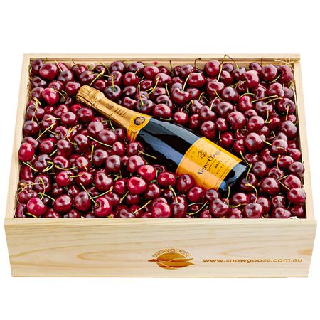 Cherry & Veuve Large