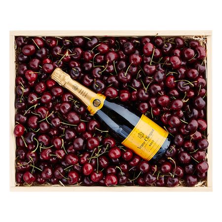 Cherry & Veuve Large