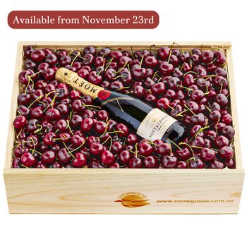 Cherry & Moet Large